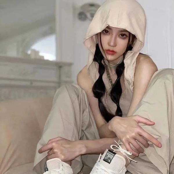 金彩应召站